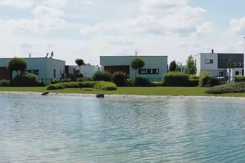 Luxus Appartement Am Golfplatz Und Therme Lutzmannsburg Zsira Exteriér fotografie