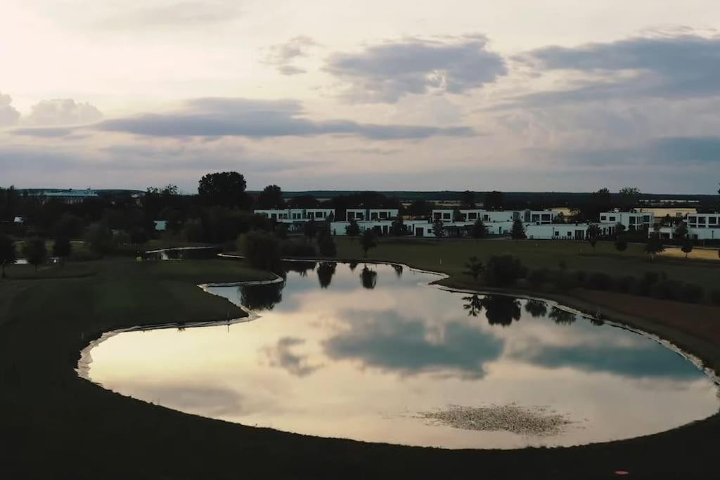 Luxus Appartement Am Golfplatz Und Therme Lutzmannsburg Zsira Exteriér fotografie